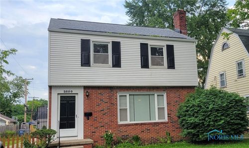 2550 Secor Rd, Toledo, OH, 43606-3179 | Card Image