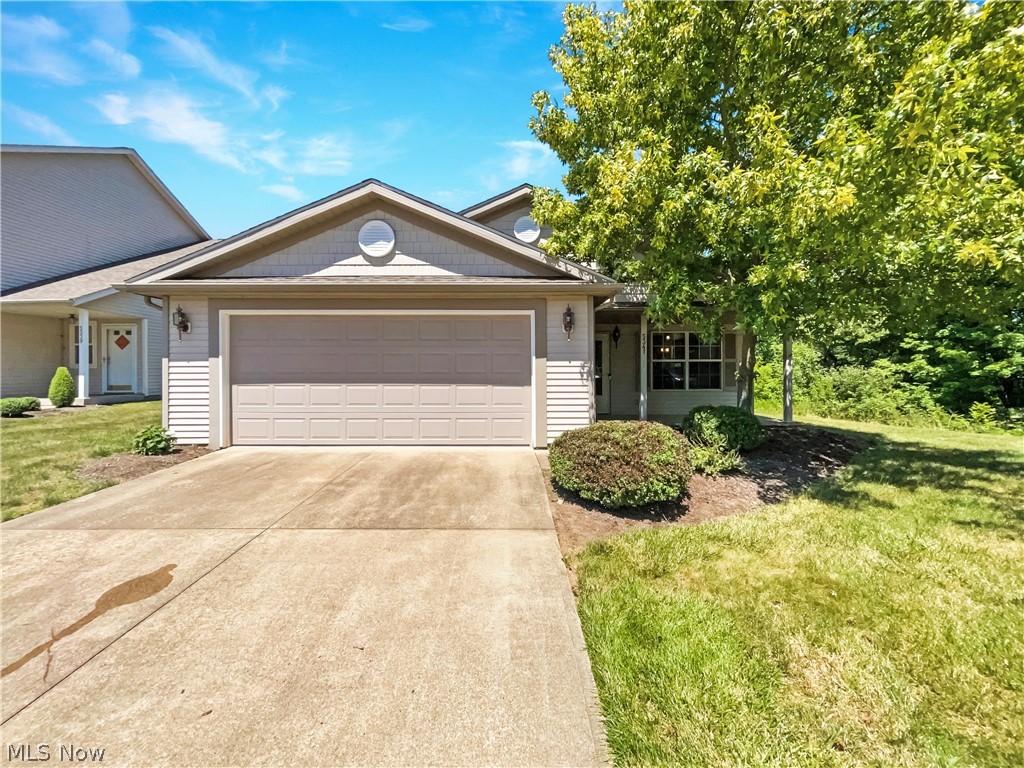 Treeview Cir, Kent, OH 44240