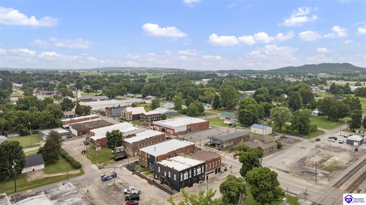 Commercial Sale in Cave City 5