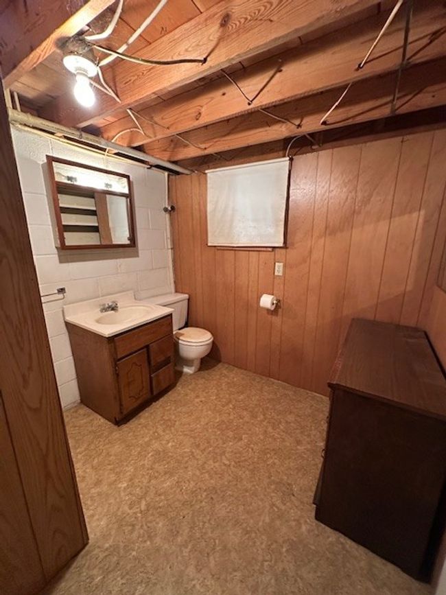 410 Jacqueline Cir, House other with 3 bedrooms, 3 bathrooms and 1 parking in Camden TN | Image 36