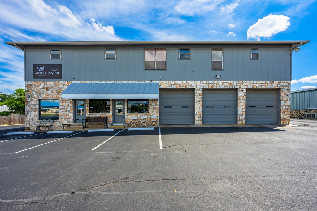 Commercial Sale in Kerrville 4