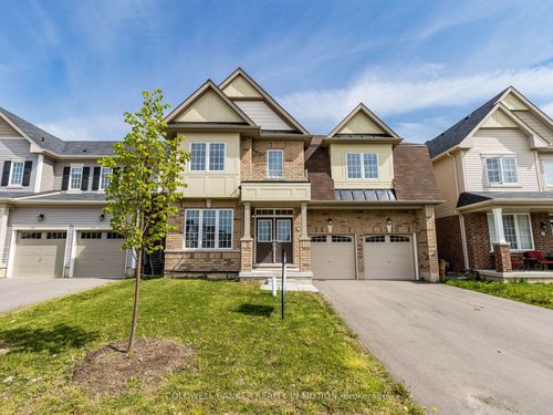 28 Esther Cres, Welland, ON, L3B0G1 | Card Image
