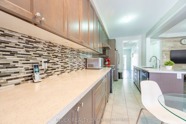 55 Phyllis Dr, House attached with 4 bedrooms, 4 bathrooms and 4 parking in Caledon ON | Image 14