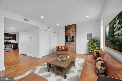 1014 N 4th St, PHILADELPHIA, PA, 19123-1694 | Card Image