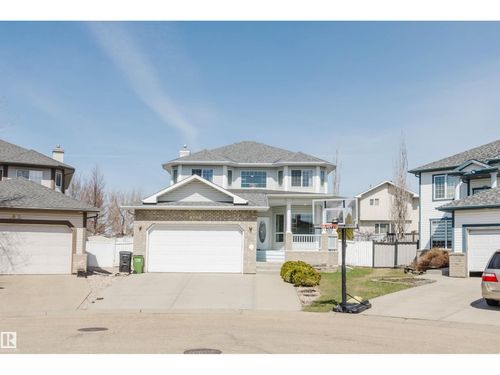 8608 160a Ave Nw, Edmonton, AB, T5Z3K2 | Card Image