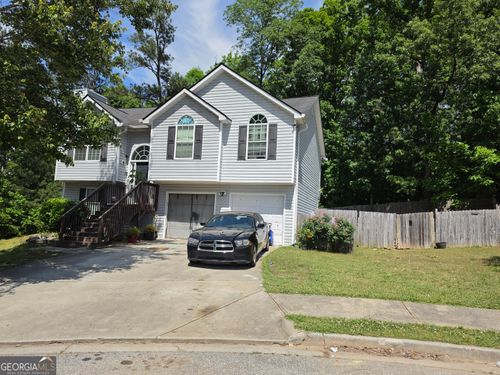 2840 Two Lake Cir, College Park, GA, 30349-8206 | Card Image