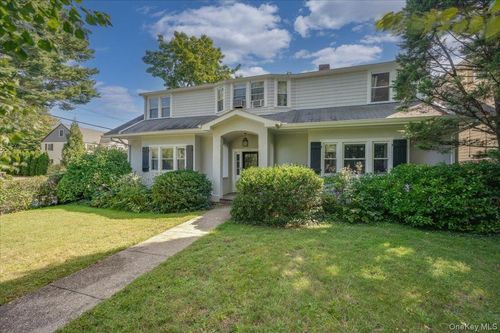 2nd-floor-11 Cherry Ave, Larchmont, NY, 10538-3709 | Card Image
