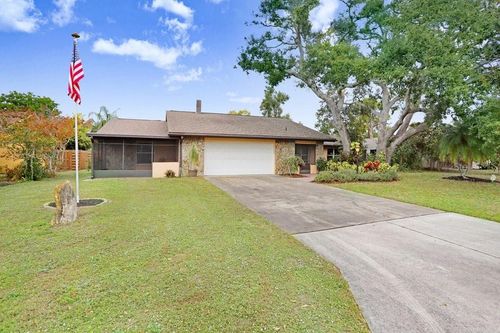 813 Exmoor St, SARASOTA, FL, 34243-1320 | Card Image