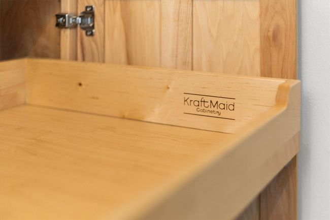 Kraft Maid hickory kitchen cabinets | Image 8
