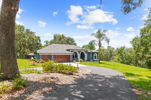 22850 Skyview Cir, Brooksville, FL, 34602-3108 | Card Image