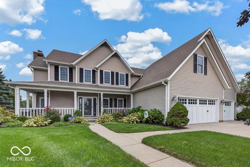 777 Meadow Song Ct, New Palestine, IN, 46163-8901 | Card Image