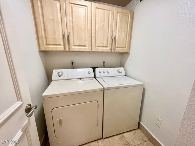 UNIT-121 - 210 E Flamingo Rd, Condo with 2 bedrooms, 2 bathrooms and null parking in Las Vegas NV | Image 13