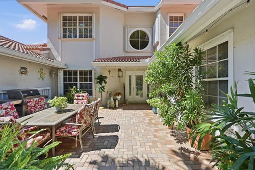 apt-p2-4115 Carriage Dr, Pompano Beach, FL, 33069-5543 | Card Image