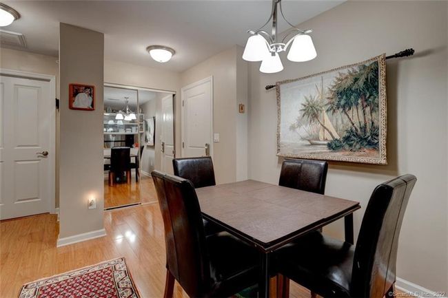 UNIT-405 - 26 Schoolhouse Dr, Condo with 2 bedrooms, 2 bathrooms and null parking in West Hartford CT | Image 5