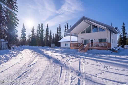 35815 Dawn Dr, Soldotna, AK, 99669-8526 | Card Image