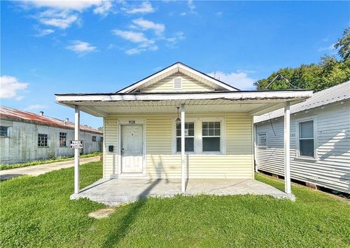 918 Caroline Street, Thibodaux, LA, 70301 | Card Image