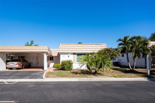 v256-2305 Riverbluff Pkwy, SARASOTA, FL, 34231-5032 | Card Image