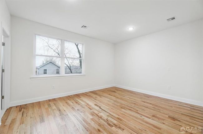 2 - 38 Blum Street, Condo with 3 bedrooms, 2 bathrooms and null parking in Newark NJ | Image 9