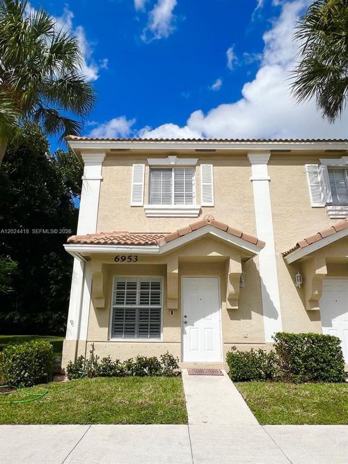 6953 Crooked Fence Dr, Lake Worth, FL, 33467-7206 | Card Image