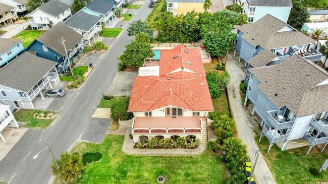 Aerial perspective of corner lot | Image 25