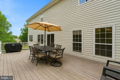 5051 Ridge View Ct, JEFFERSONTON, VA, 22724-2174 | Card Image