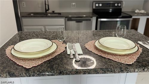 5222 Treetops Dr, Naples, FL, 34113-8559 | Card Image