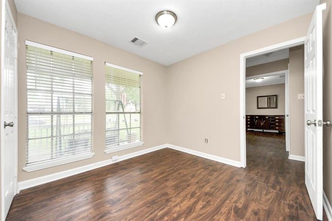 2nd bedroom | Image 32