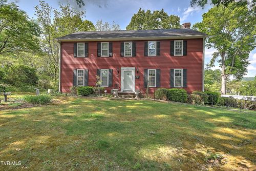 211 Crestwood Drive, Johnson City, TN, 37601 | Card Image