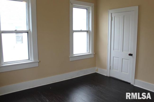 213 Elliott St, House other with 3 bedrooms, 2 bathrooms and null parking in Kewanee IL | Image 17