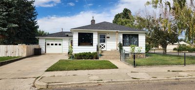 104 2nd Avenue Sw, House other with 5 bedrooms, 1 bathrooms and null parking in Cut Bank MT | Image 2