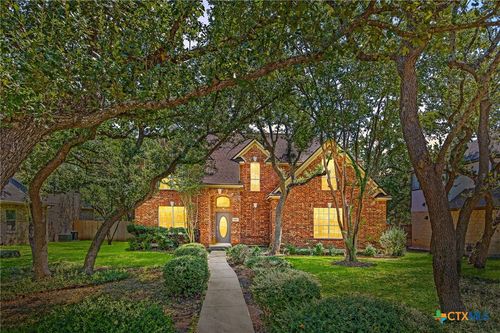 516 Oakwood Blvd, Round Rock, TX, 78681-4404 | Card Image