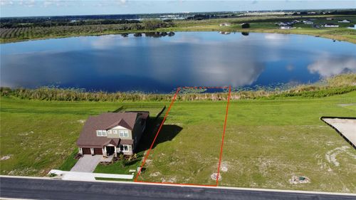 204 Valencia Ridge Dr, AUBURNDALE, FL, 33823-6722 | Card Image
