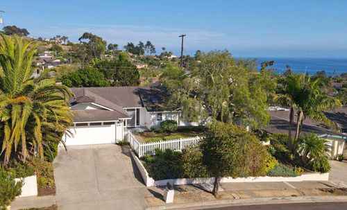 648 Surf View Dr, SANTA BARBARA, CA, 93109-1523 | Card Image