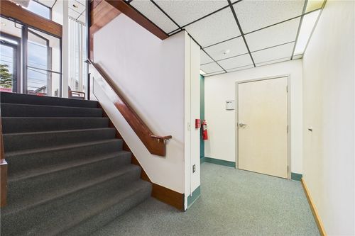 174 Armistice Blvd, Pawtucket, RI, 02860-3280 | Card Image