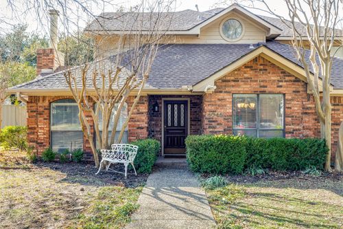 4045 Morman Ln, Addison, TX, 75001-4902 | Card Image
