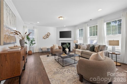 1212 Englewood Dr, Lake Wylie, SC, 29710-1390 | Card Image
