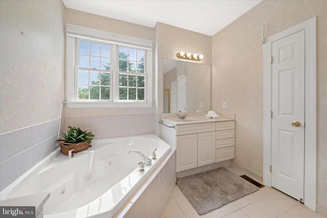 204 Gregg Ln, House other with 3 bedrooms, 3 bathrooms and null parking in AVONDALE PA | Image 26