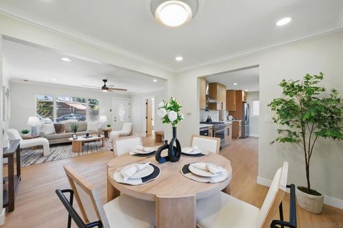 5460 Gilbert Dr, San Diego, CA, 92115-3626 | Card Image