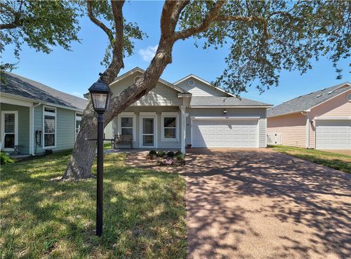55 Primrose Dr, Rockport, TX, 78382-7730 | Card Image