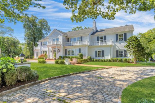 40 Willowmere Cir, Riverside, CT, 06878-2516 | Card Image
