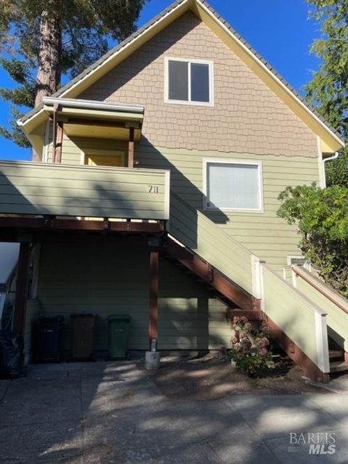 b-711 San Anselmo Ave, San Anselmo, CA, 94960-2045 | Card Image