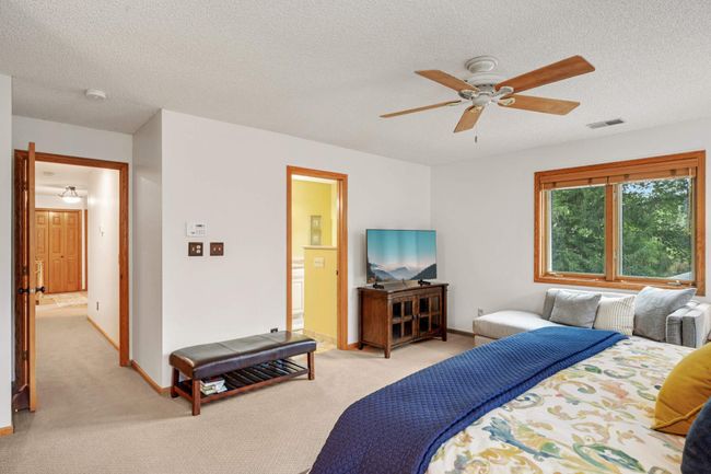 1627 Pamela Ln, House other with 5 bedrooms, 4 bathrooms and null parking in Mendota Heights MN | Image 28
