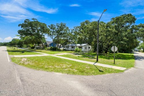 2607 W Oak Island Dr, Oak Island, NC, 28465-7618 | Card Image