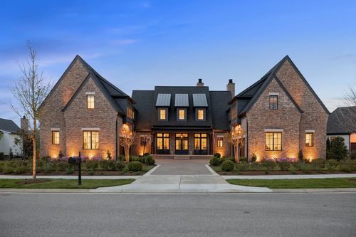 7212 Shagbark Ln, College Grove, TN, 37046-8800 | Card Image