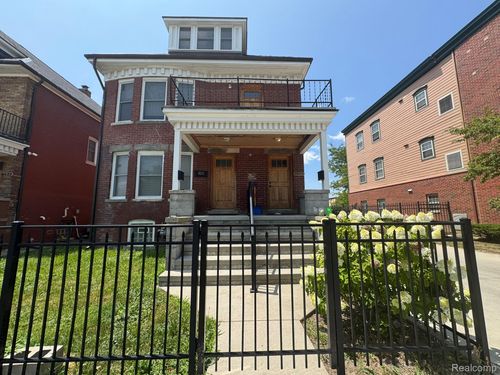 3531 2nd Ave, Detroit, MI, 48201-2305 | Card Image