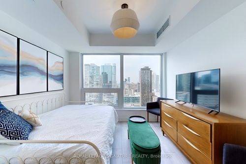 3210-82 Dalhousie St, Toronto, ON, M5B0C5 | Card Image