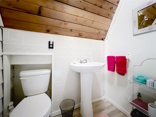 Loft 1/2 bath | Image 35