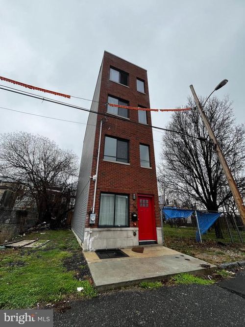 1760 N Bodine St, PHILADELPHIA, PA, 19122-3012 | Card Image