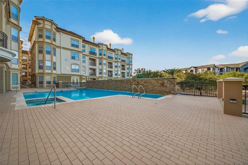 2103-7575 Kirby Dr, Houston, TX, 77030-4396 | Card Image