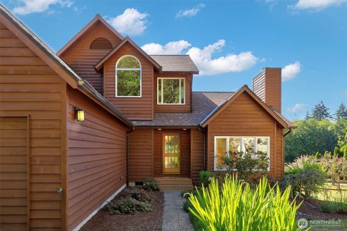 27201 State Highway 3 Ne, Poulsbo, WA, 98370-9364 | Card Image
